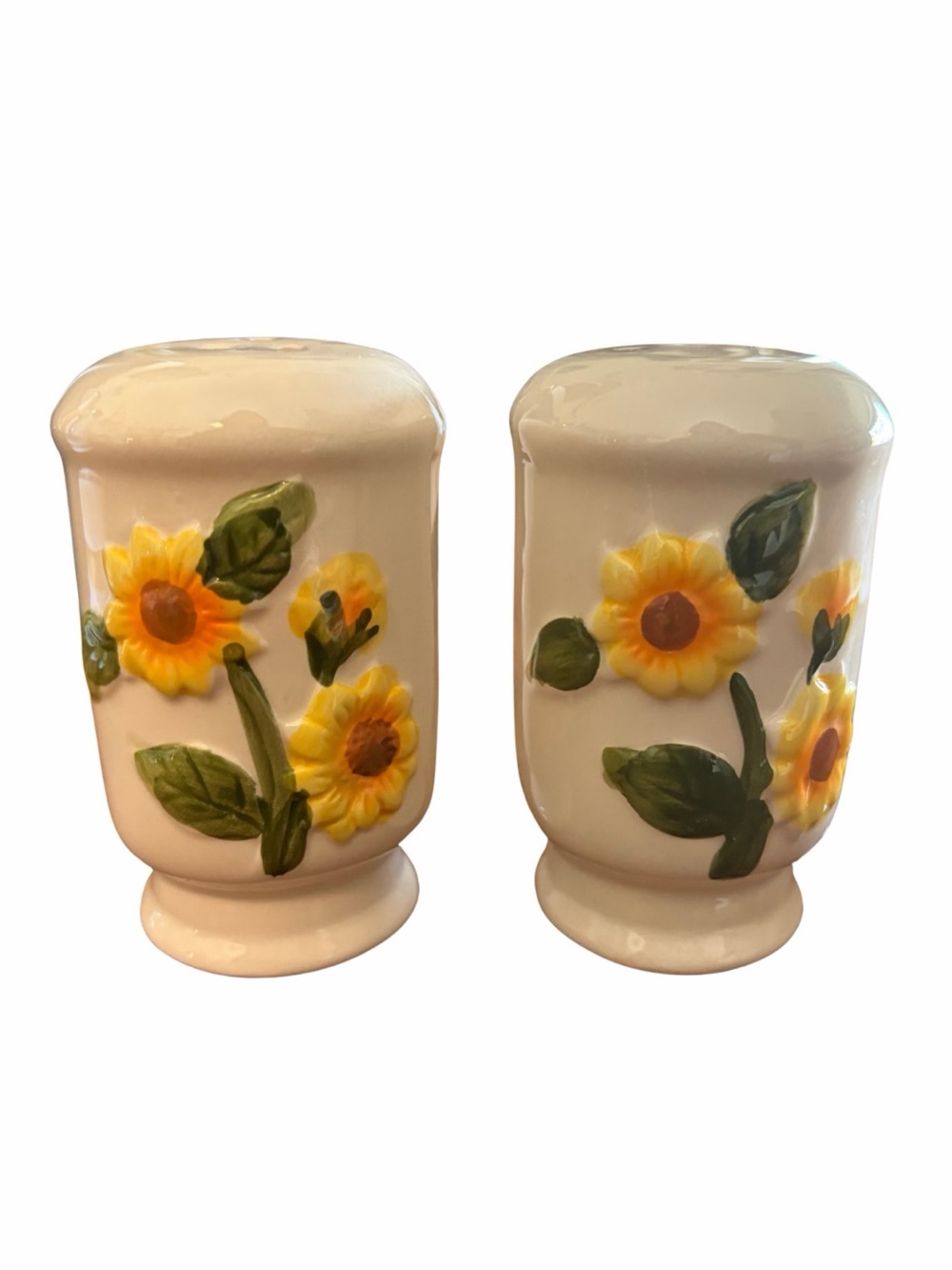 Vintage Ceramic Sunflower Salt and Pepper Shaker Set